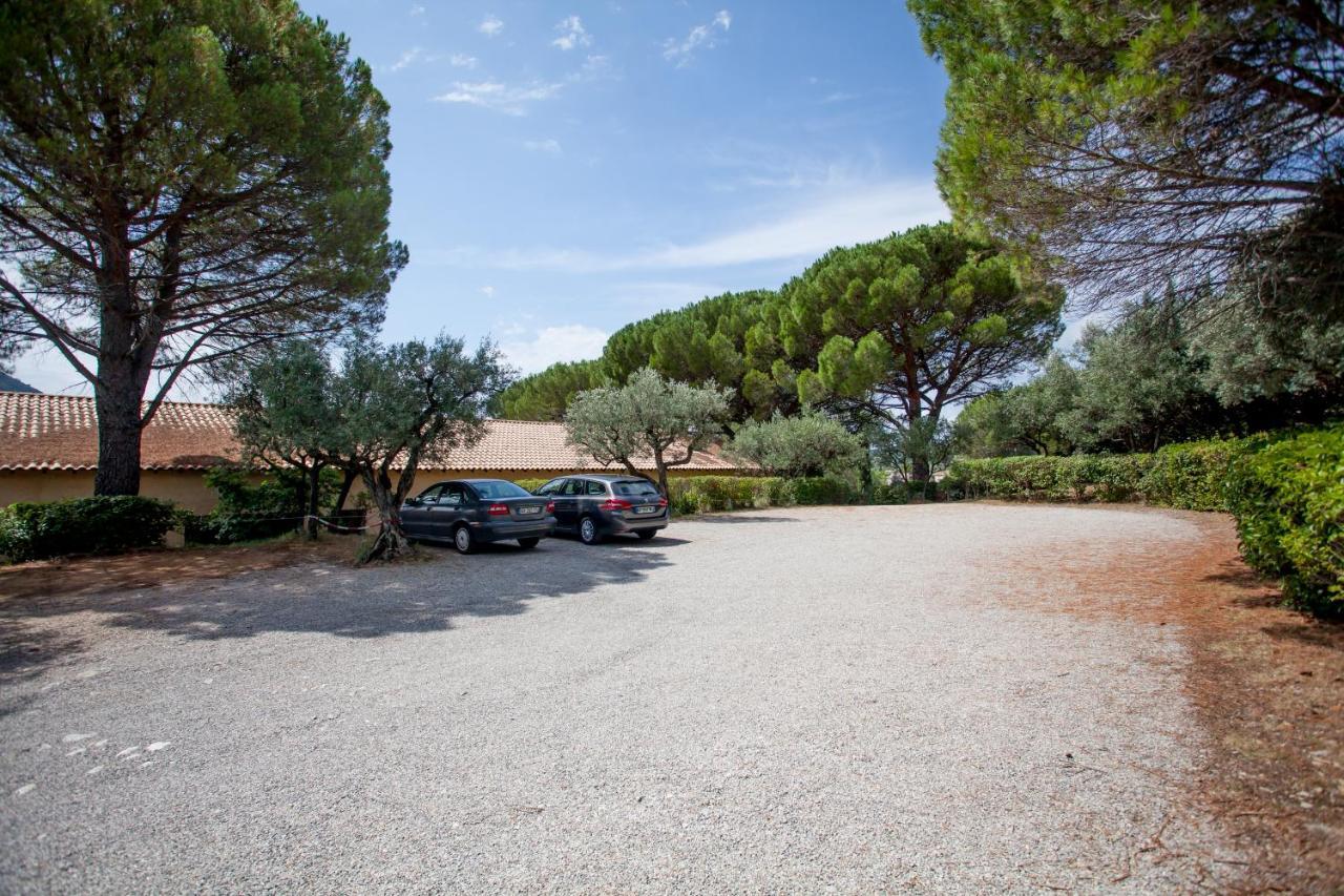 فندق La Picholine En Provence نييون المظهر الخارجي الصورة